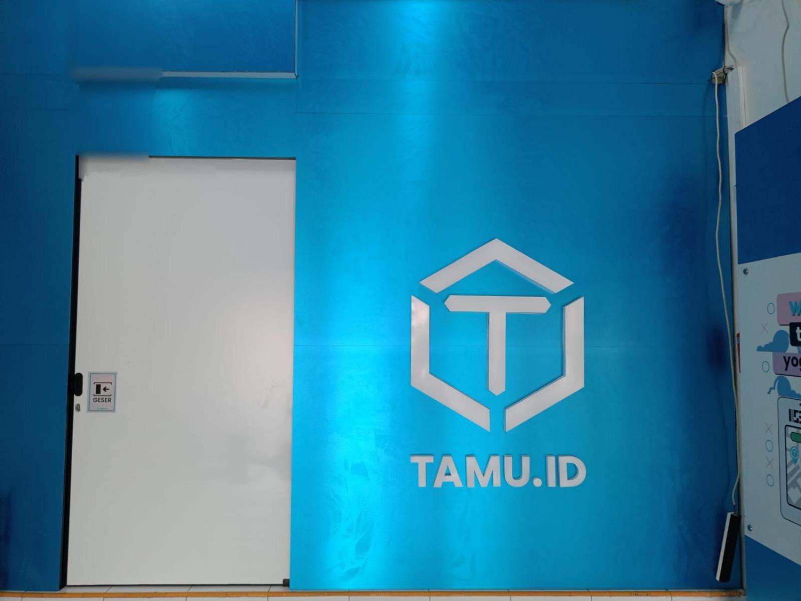Tamu Capsule Hotel Kejayan Exterior foto